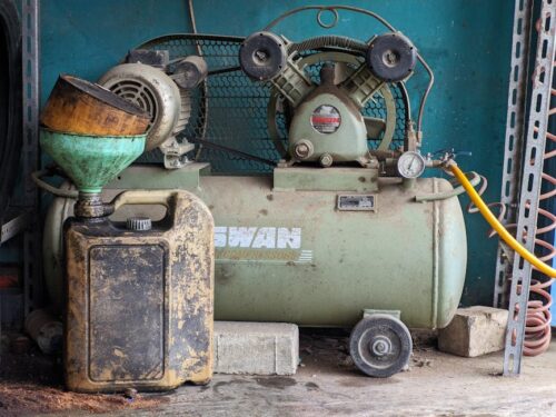 Sprężarki powietrza 2026: elektryczne czy spalinowe? Porównanie